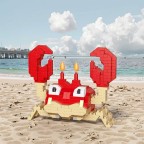 Cartoon-style hairy crab micro building block set