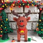 Creative bull-shaped building block assembly