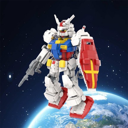 Miniature sci-fi mecha building block assembly